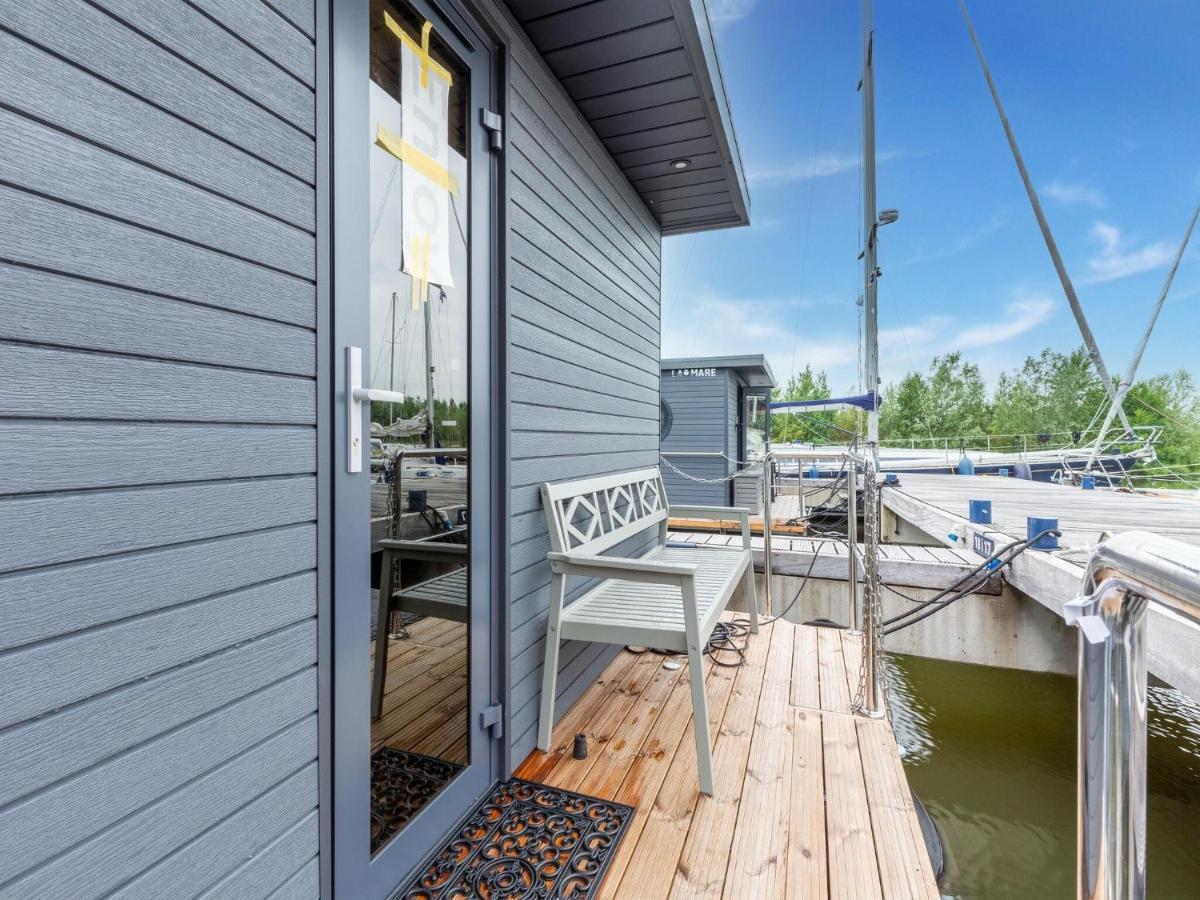 Luxury Houseboat In Volendam Marina 호텔 외부 사진