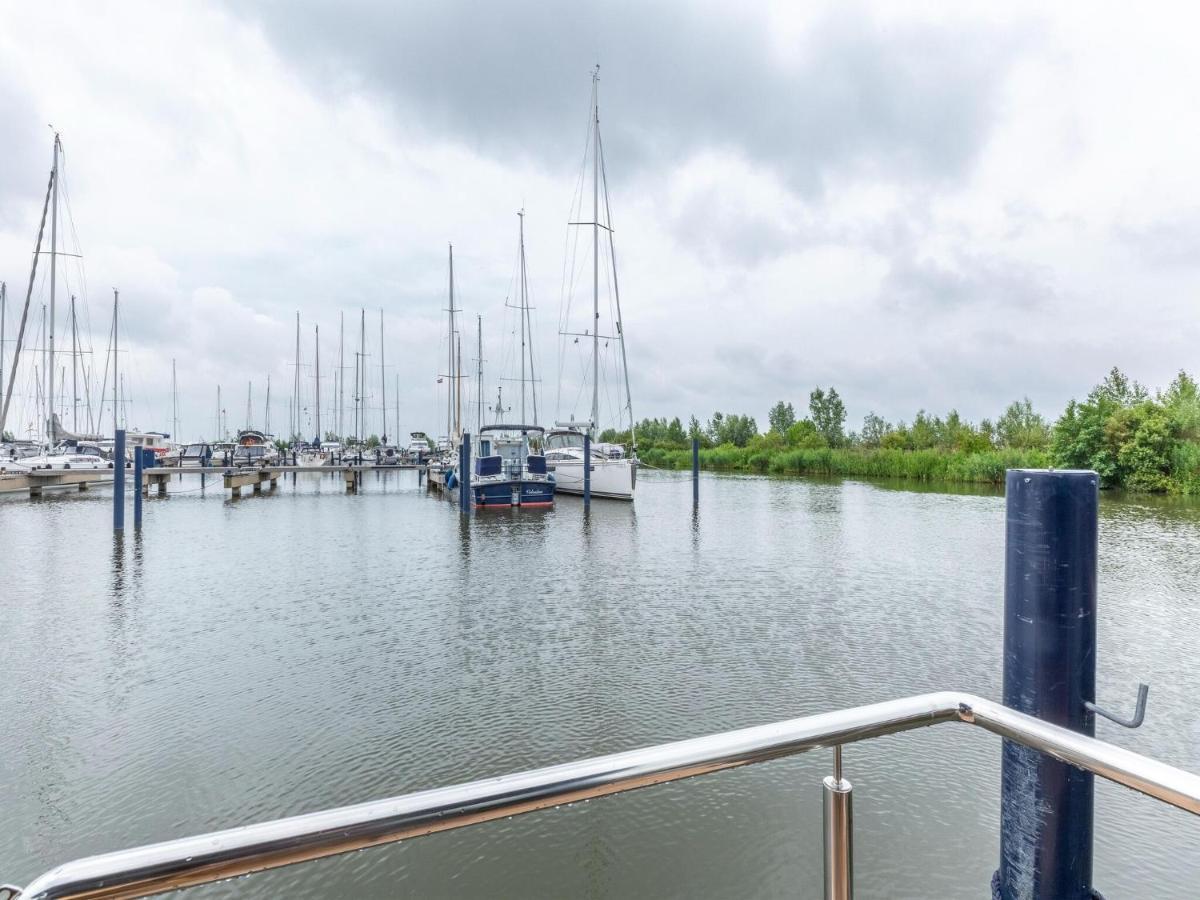 Luxury Houseboat In Volendam Marina 호텔 외부 사진
