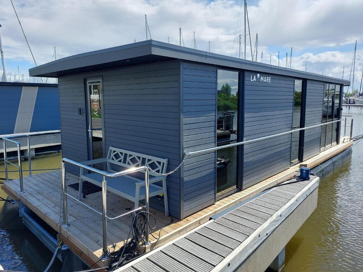 Luxury Houseboat In Volendam Marina 호텔 외부 사진