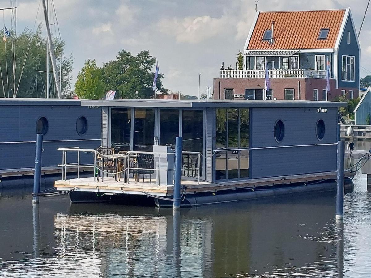 Luxury Houseboat In Volendam Marina 호텔 외부 사진